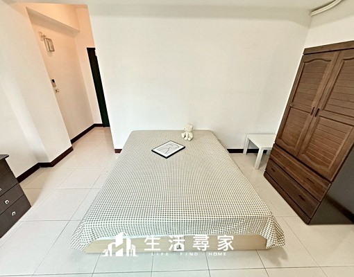 近新光遠百💖雙面採光有電梯✨可租補✨陽台獨洗✨衛浴開窗❗️ - Image 9