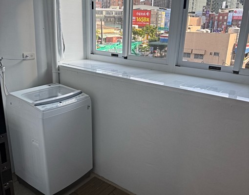100%全新裝潢!近台茂~用搶ㄉ)電梯套房(可租補!! - Image 7