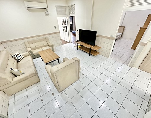 大里太平交界✨可貓可雙租補✨便宜大三房✨傢俱電全配✨合租首選 - Image 1