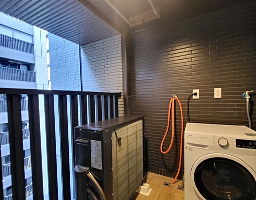 自住規格系統櫃質感裝潢~一卡皮箱即可入住~有浴缸可泡澡放鬆~ - Image 10