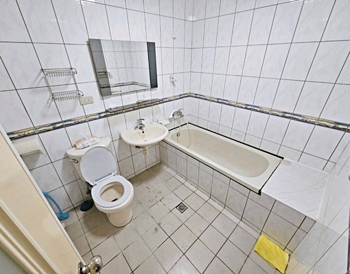 中和/可報稅租補入籍/現況交屋格局方正/採光通風雙陽台/機能 - Image 12
