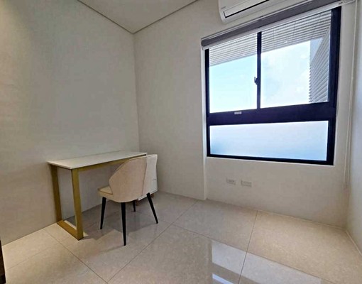 市中心高雄車站明日匯景觀3+1房平車可租補 - Image 6