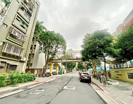 忠孝復興*懷生學區Sogo商圈全新裝潢採光三房*寵可議 - Image 10