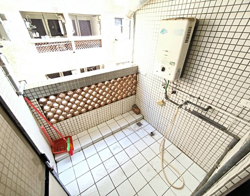 {國安國宅採光三房}室內空間大/可自行申請租金補貼/可養寵 - Image 4
