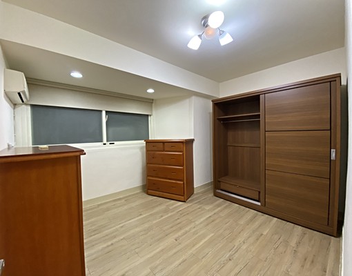 近美日校,天母國小,生活機能佳. - Image 4