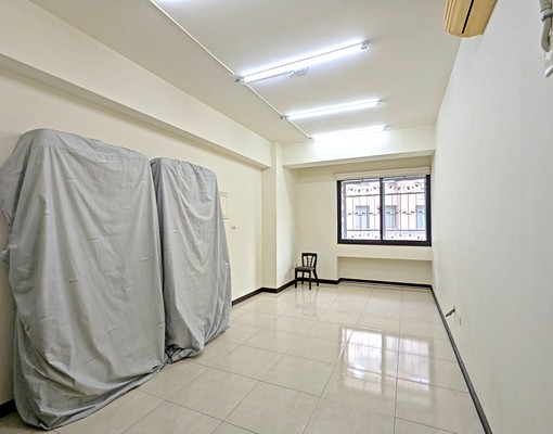 明道中學旁【明道學府美墅★透天四樓】社區別墅 - Image 9