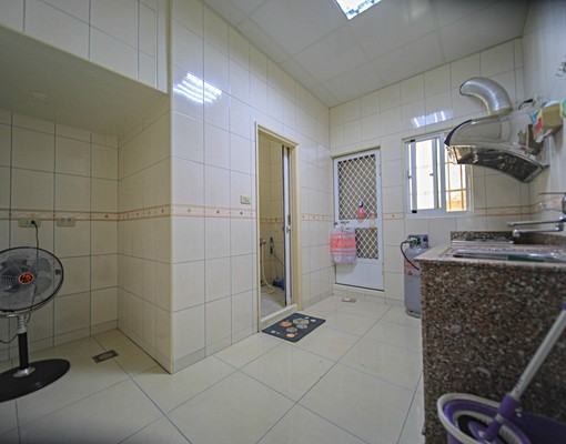 🟪內惟黃昏市場旁『建榮路』⭐️美屋況五房透天 - Image 7