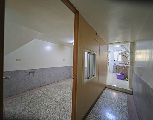 🟪內惟黃昏市場旁『建榮路』⭐️美屋況五房透天 - Image 6