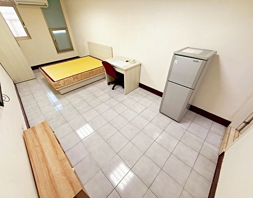 🔥徐匯中學站✦採光大空間✦變頻冷氣✦獨立洗烘脫 - Image 1