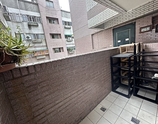 <可租補>工學商圈大三房加車位 - Image 11