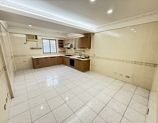 農十六凹子底黃金店面 - Image 7