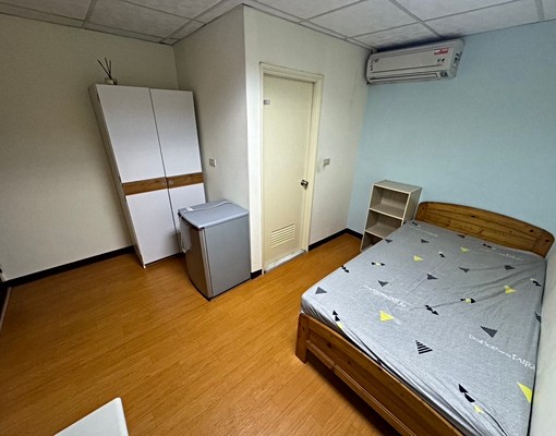 近!龜山國小/小資補助套房/乾淨採光佳 - Image 2