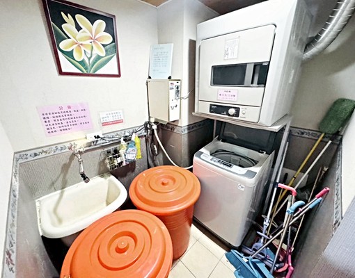 免佣)捷運中山【優質採光】有電梯★獨洗衣機★垃圾代收 - Image 5