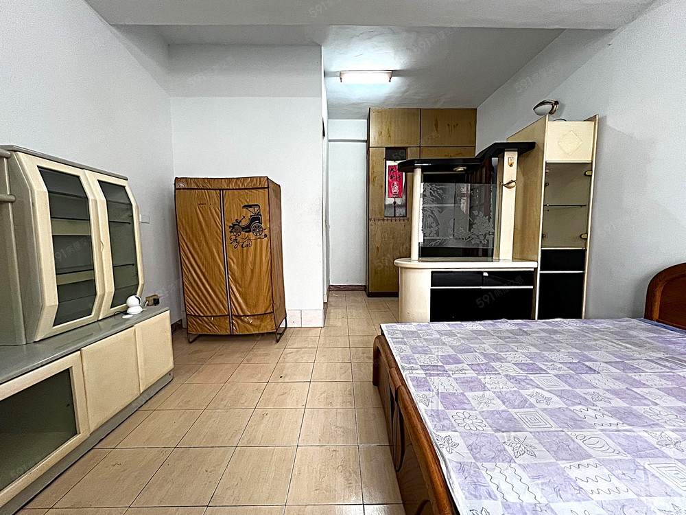 2-1 租金9000元 套房