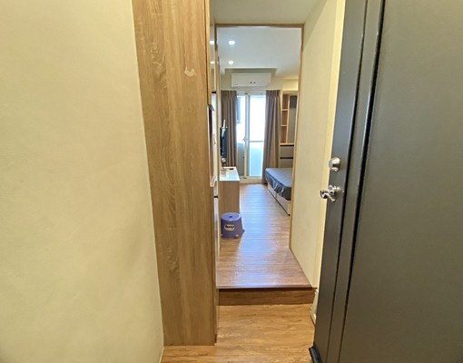 可租補~中國醫電梯陽台獨洗美套房 - Image 3