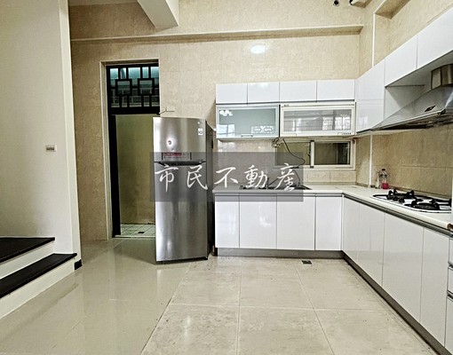 🏠裕元酒店🏠臨路別墅🏠五大房🏠住家兼辦公OK喔! - Image 4