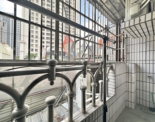 交通方便,生活機能佳,近秋虹谷,百貨公司 - Image 6