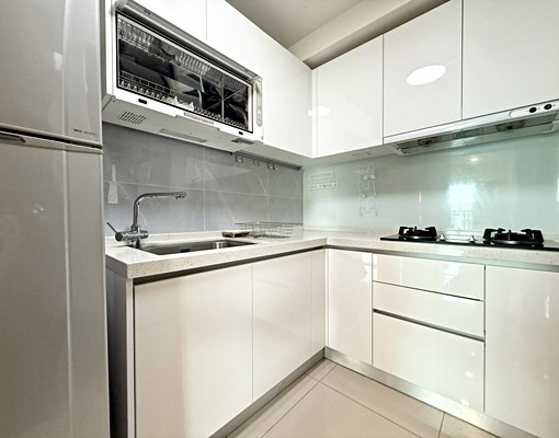 地點超好和宜極美🔥全新2房平車｜有浴缸｜家俱電全配✨ - Image 3