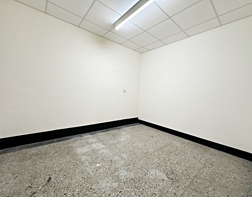 【屋主自租免仲】正鹿東路-黃金透店-出租 - Image 9