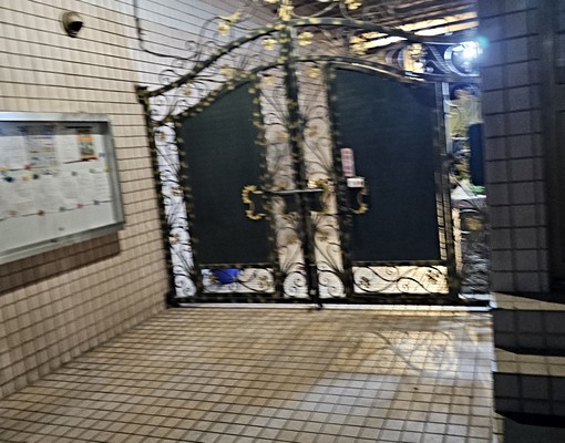 獨立10坪有陽台家具家電全7000書桌更換新2人沙發 - Image 11