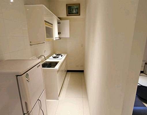 無需管理費，溫馨兩房兩廳，裝潢&家電齊全，拎包即可入住。 - Image 4