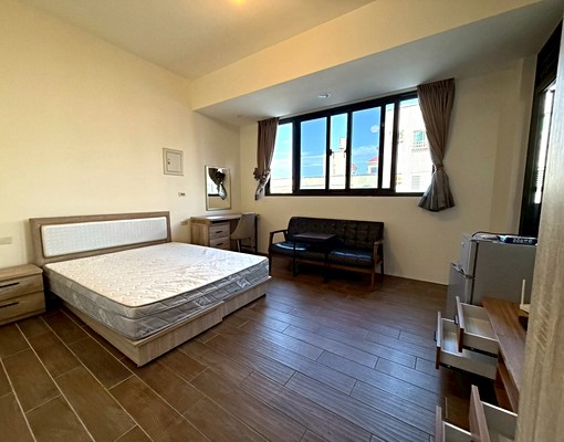 🌿採光超好大套房|安靜溫馨套房|視野好 - Image 2