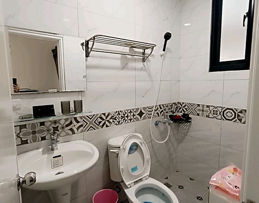 (免仲,可租補)可伙寬敞北歐風獨立大陽台套房 - Image 8