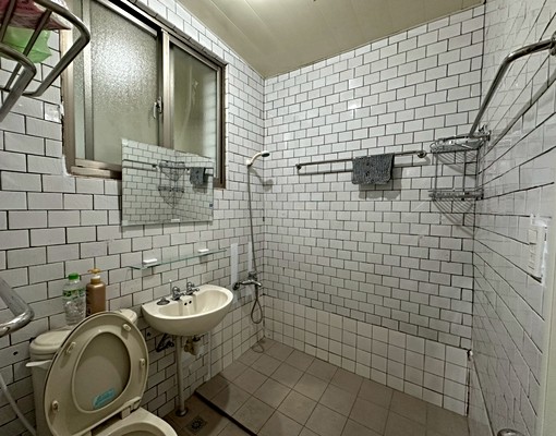 三猿廣場旁(可租埔)3房美寓 - Image 7