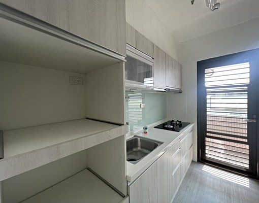 全新裝修賴厝國小精美景觀三房車 - Image 4