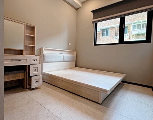 捷運蘆洲站。全新社區+全新裝潢未入住過。家具電器全配可租補。 - Image 6