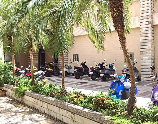 文藻金典電梯套房(樓中樓)一卡皮箱入住 - Image 8