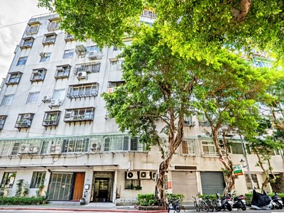 住商仁愛光復店~華翠庭園面樹景美屋