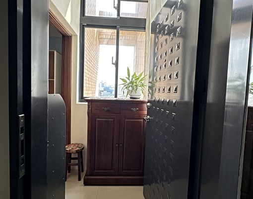 市中心舒適機能強套房@請電話預約看屋@謝謝 - Image 8