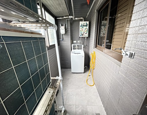 全新三房車出租~附全室家具家電 - Image 7