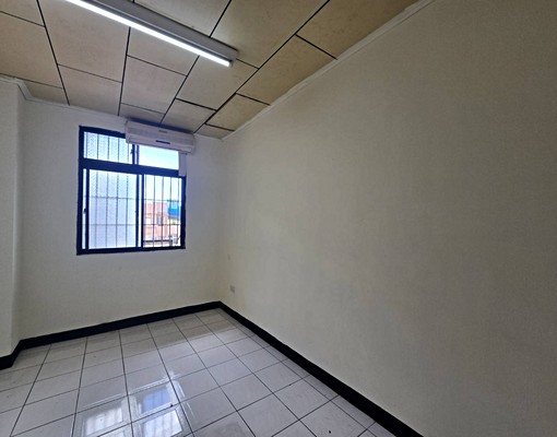 新店中正路近耕莘醫院公寓頂家便宜三房 - Image 6