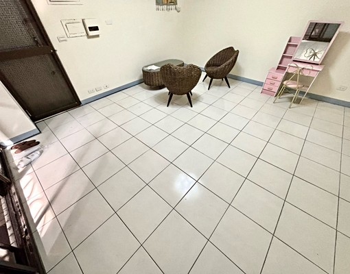 可租補寵物🔥傢俱可談✅大坪數三房✨市場低價💯 - Image 3