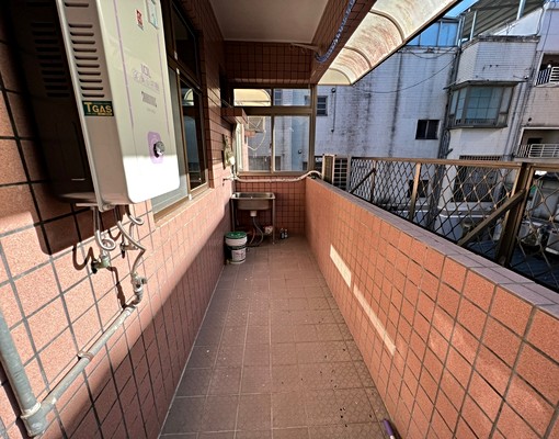 大湖公園站,正2+1房、有車位、收垃圾、鬧中取靜 - Image 14