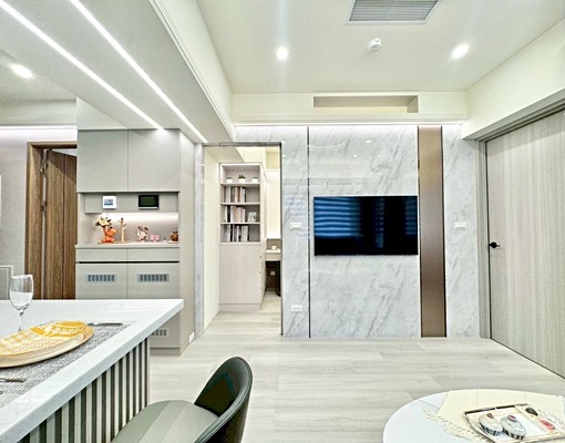 【京城新世界|高雄前鎮✦精品級裝潢三房出租】 - Image 3