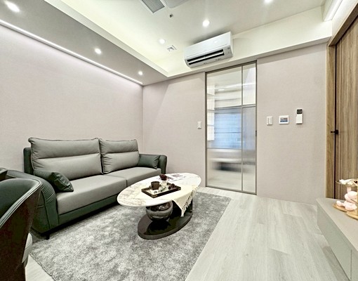 【京城心世界|高雄三多商圈・頂級裝潢生活宅】 - Image 2