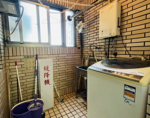 荷蘭村達人林冠亨★典雅三房車位.國泰 - Image 5