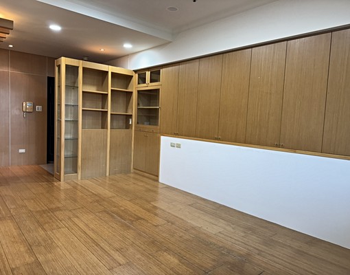 達觀高樓層面市景~~裝潢屋3房含管理費 - Image 3