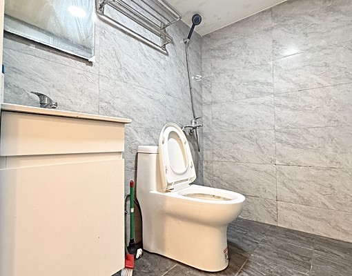 可租補優質裝潢採光佳大間套房 - Image 9