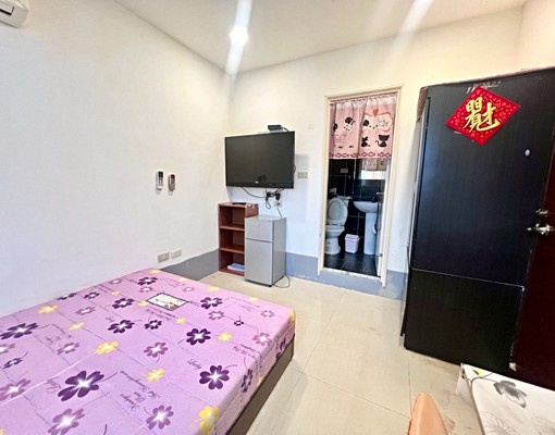 新埔民生🏠小資首選⚠️可獨曬/採光通風/生活機能佳 - Image 1