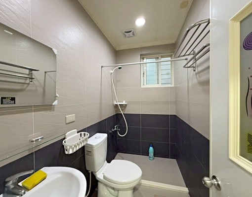 紫有好房🀄關渡捷運步行約3分鐘明亮美寓1~3樓出租中 - Image 5