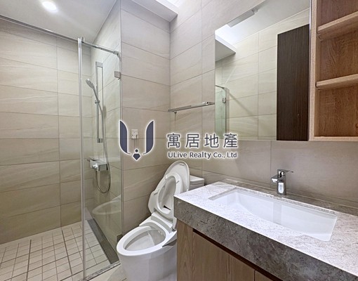 忠孝新生捷運旁|全新屋首租|採光佳大露台 - Image 10
