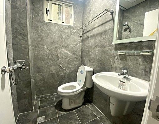 漂亮電梯時尚套房.近後站.機車位.可租金補貼 - Image 7