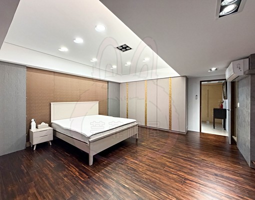 西屯惠中🏠大4房4衛浴🔥超大空間超美⭐️全新整理釋出 - Image 2