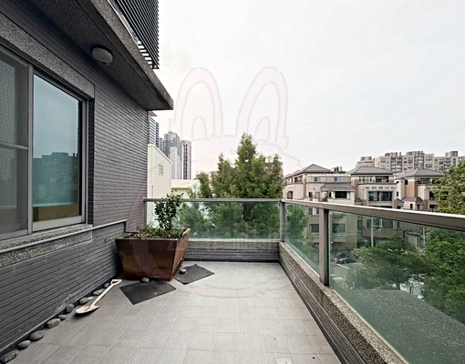 西屯惠中🏠大4房4衛浴🔥超大空間超美⭐️全新整理釋出 - Image 5