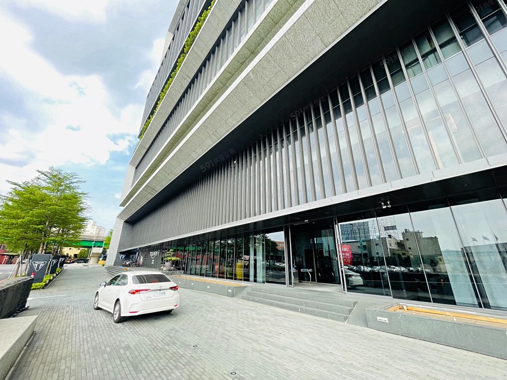 迎賓車道,禮遇企業總裁與貴賓