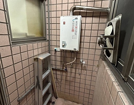 南勢角站500公尺，兩房一廳26坪可租補 - Image 4